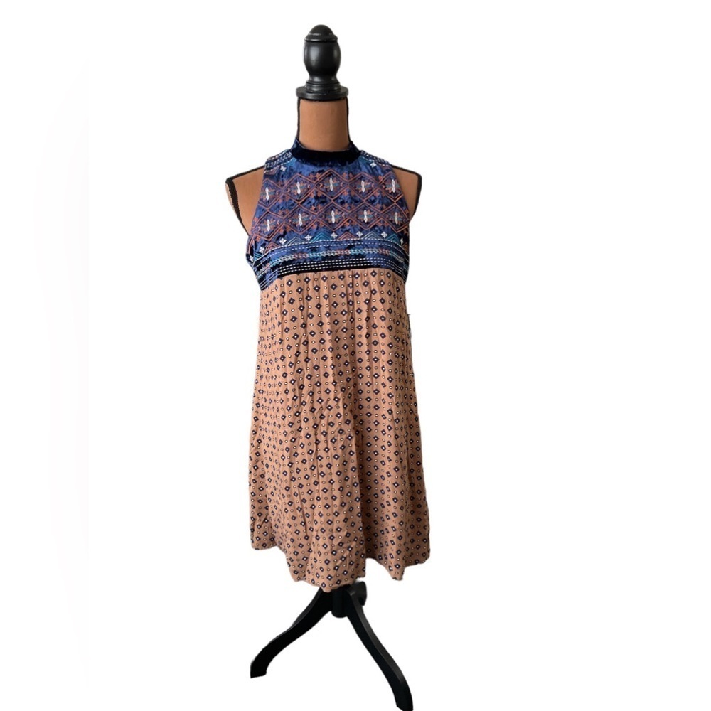 NWT THML Dress Size Medium